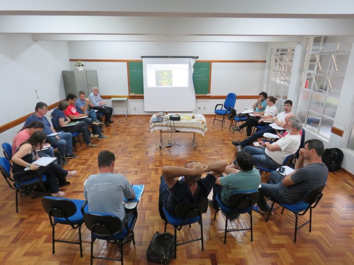 ​CAPA participa de reunião para debate de ações integradas na área da agroecologia