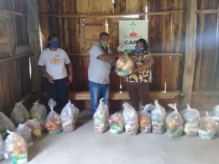 CAPA entrega 100 cestas de alimentos para famílias kilombolas em situação de vulnerabilidade social
