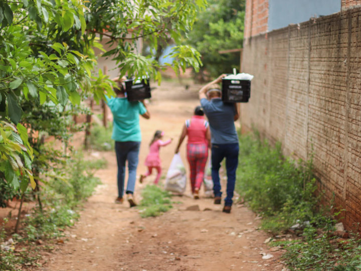 Solidariedade e resistência materializadas na entrega de 12 toneladas de alimentos e produtos de higiene