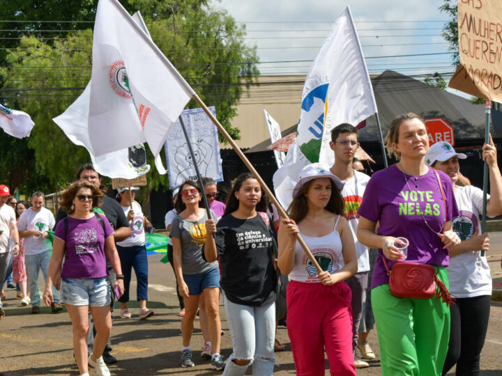 Mulheres de toda região se encontram em Francisco Beltrão para o Dia Internacional das Mulheres